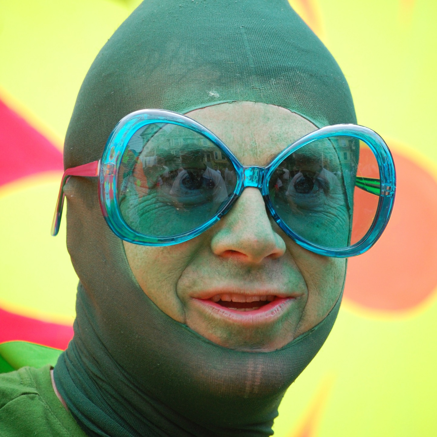 Psychedelic_Teletubbies_(2942529677)-crop